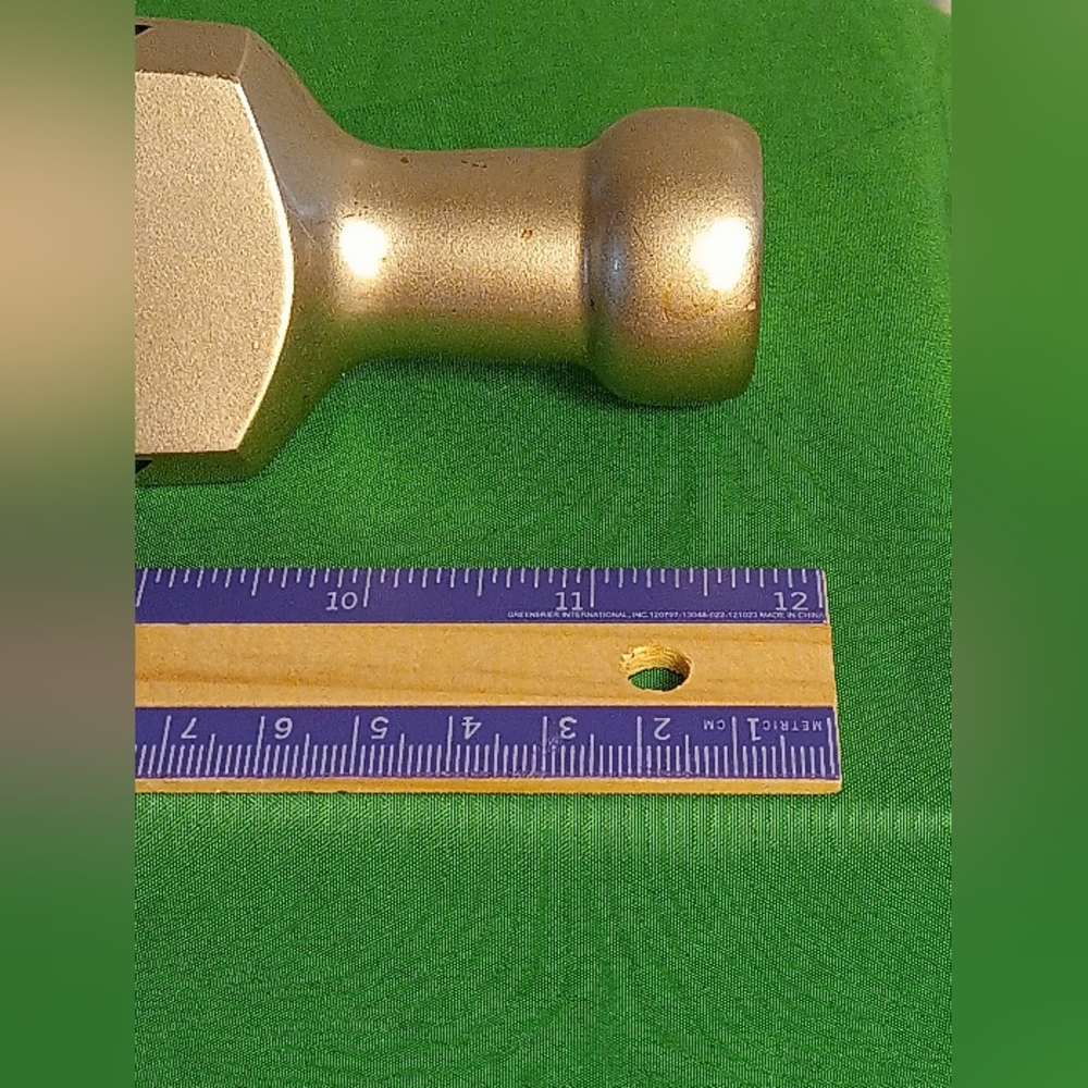 𝐘𝐚𝐫𝐝𝐬 𝐁𝐫𝐞𝐰𝐢𝐧𝐠 𝐂𝐨𝐦𝐩𝐚𝐧𝐲 𝐁𝐞𝐞𝐫 𝐓𝐚𝐩 𝐇𝐚𝐧𝐝𝐥𝐞 - Picture 4 of 6